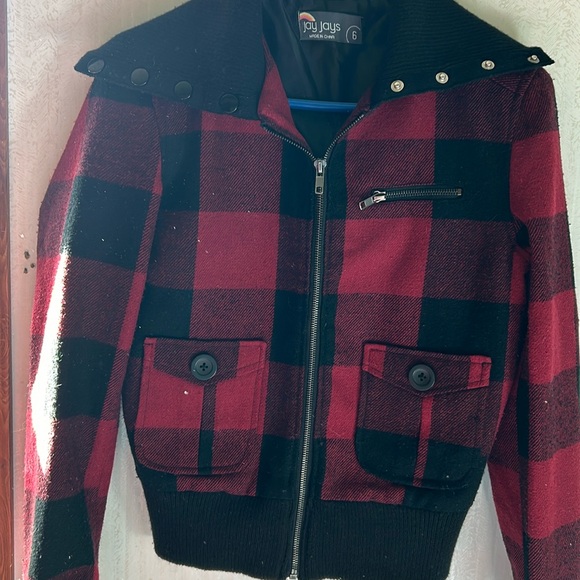 Jacket - Picture 1 of 10